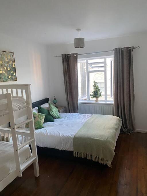 Brighton New Apartment Free Parking Sleeps 6 Exterior photo